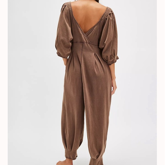 Free People - Brown “Lotta Love” jumpsuit sz Large - Intimately line - Picture 6 of 7